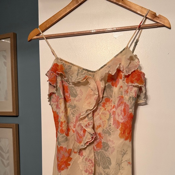 Express Floral Ruffle Midi Dress - Picture 2 of 4